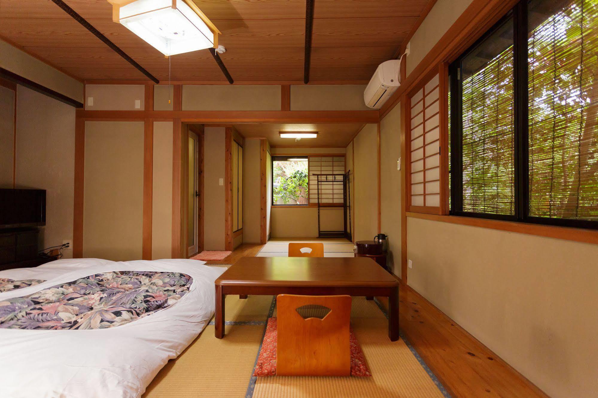 Yufuin Ryokan Nogiku Екстер'єр фото